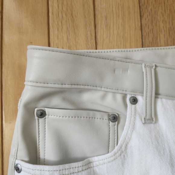 Abercrombie & Fitch Slim Straight Ultra High Rise Faux Leather Denim Jeans 34-18 - Picture 13 of 14